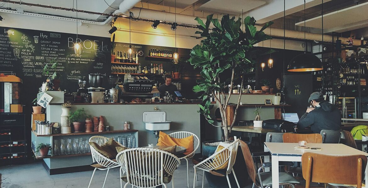 Enjoy Coffee: a new space for coffee, culture and live sessions